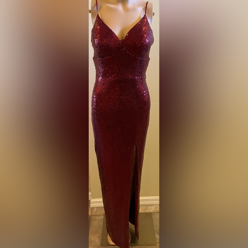 B Smart floorlength dress